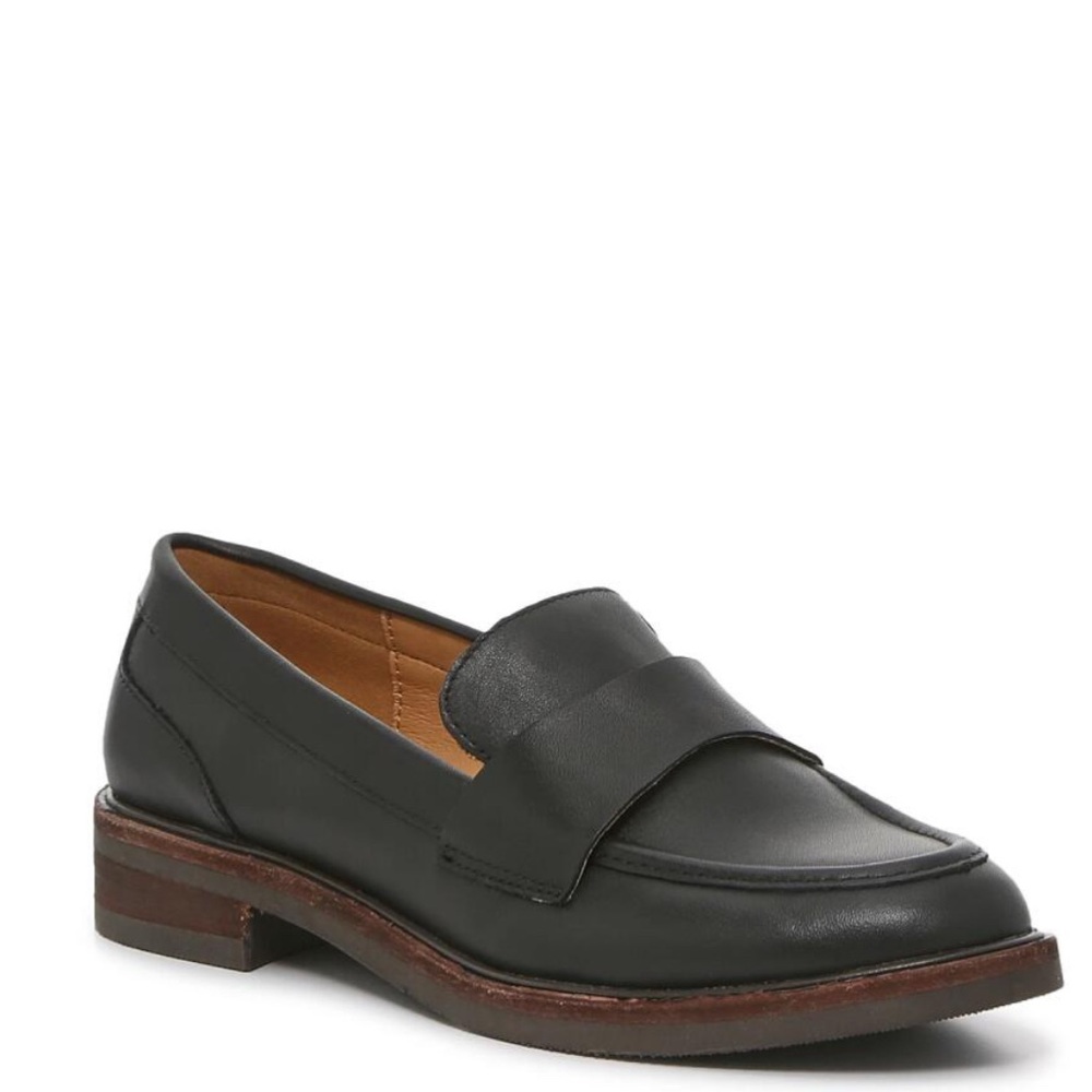Crown Vintage Lornita Loafers Size 8 A31‎